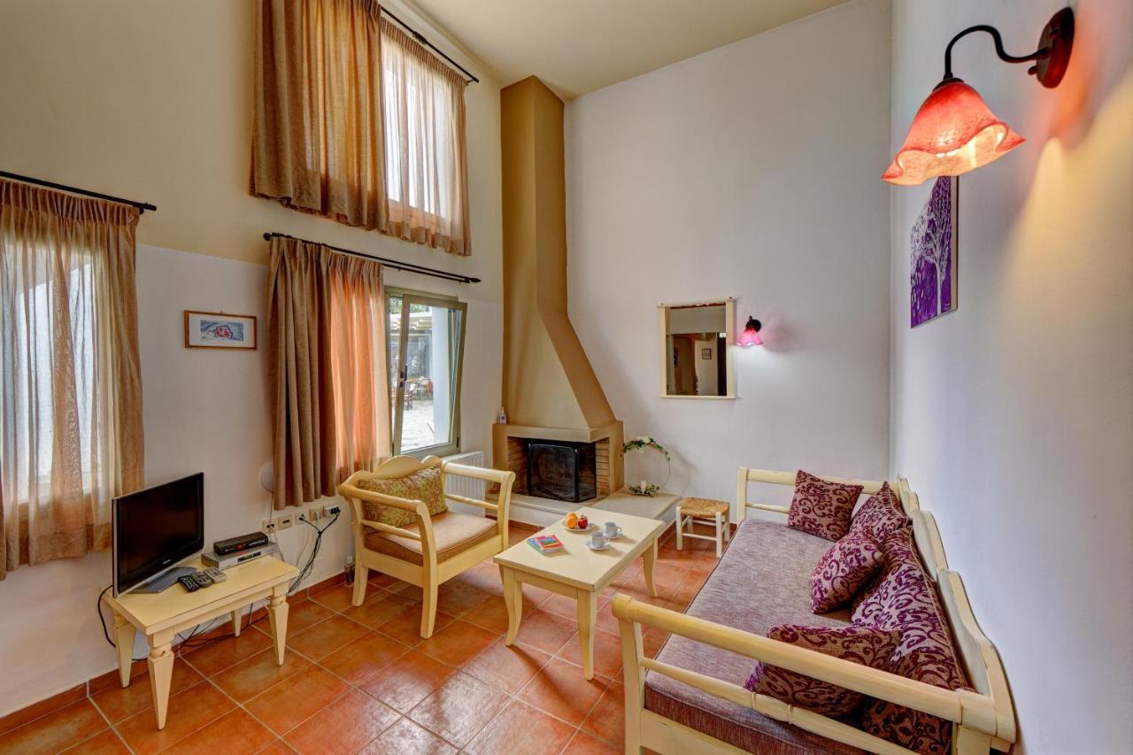Mourtzanakis Residence - Traditional Eco Hotel In Akhládha Zewnętrze zdjęcie